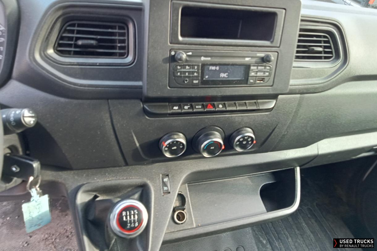 Renault Trucks Master 150