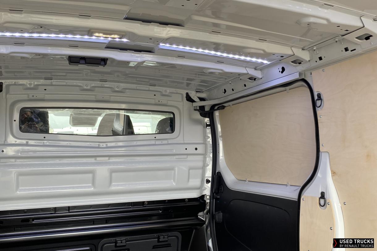 Renault Trucks Trafic 