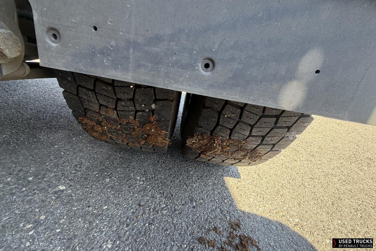 Renault Trucks T 440