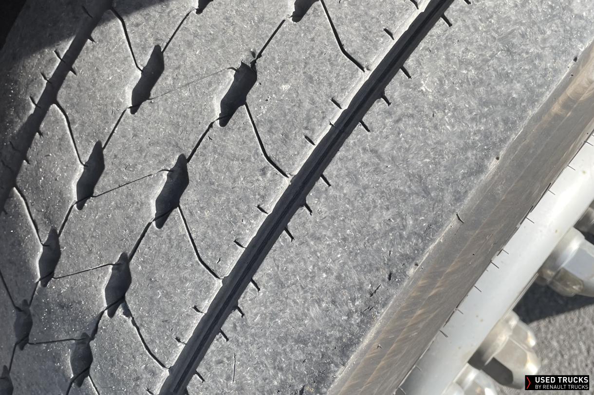 Renault Trucks T 440