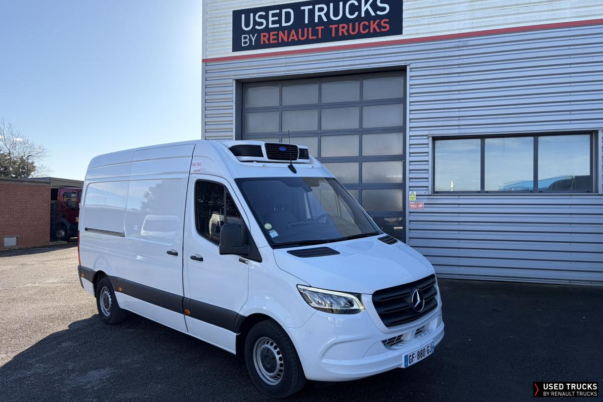 Mercedes-Benz Sprinter 160