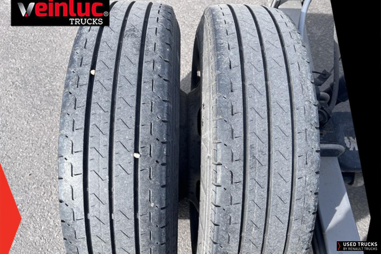 Renault Trucks Master 165