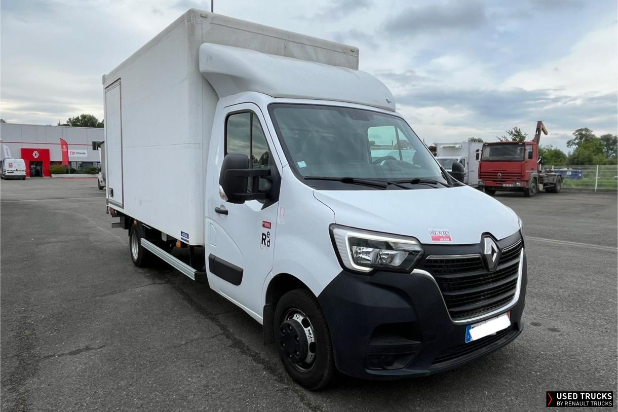 Renault Trucks Master 145
