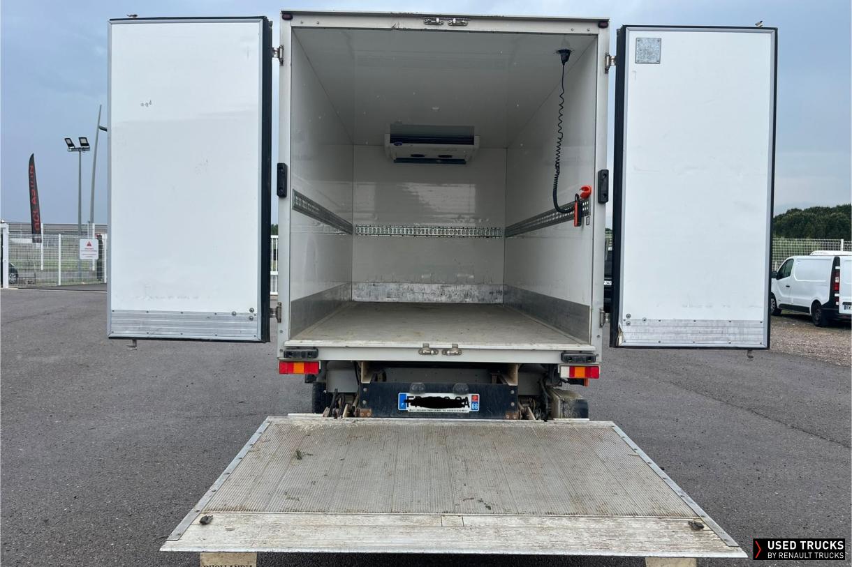 Renault Trucks Master 145