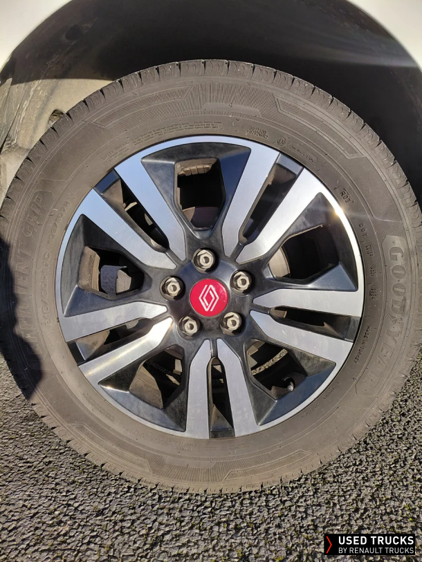 Renault Trucks Trafic 170