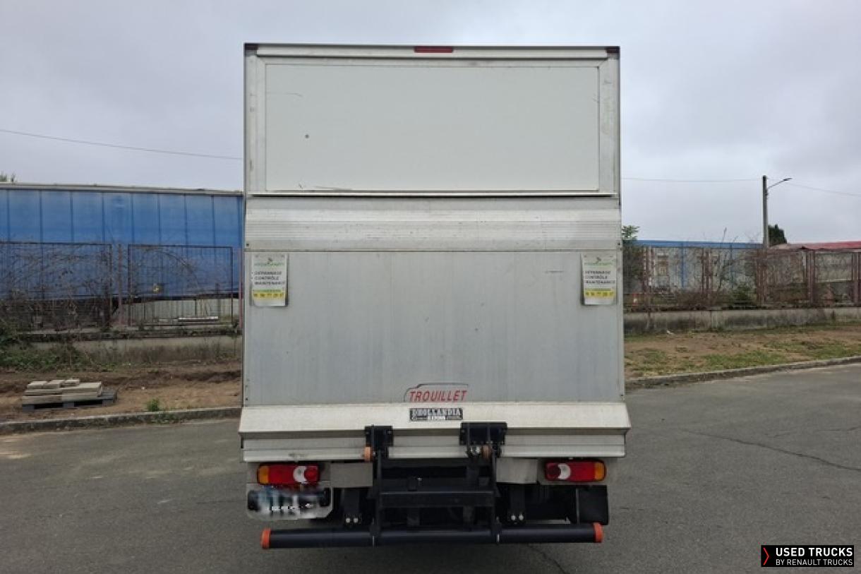 Renault Master 145