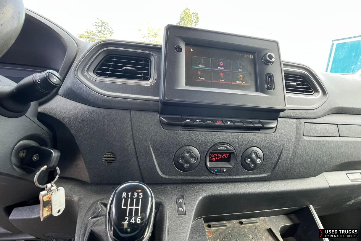 Renault Trucks Master 165