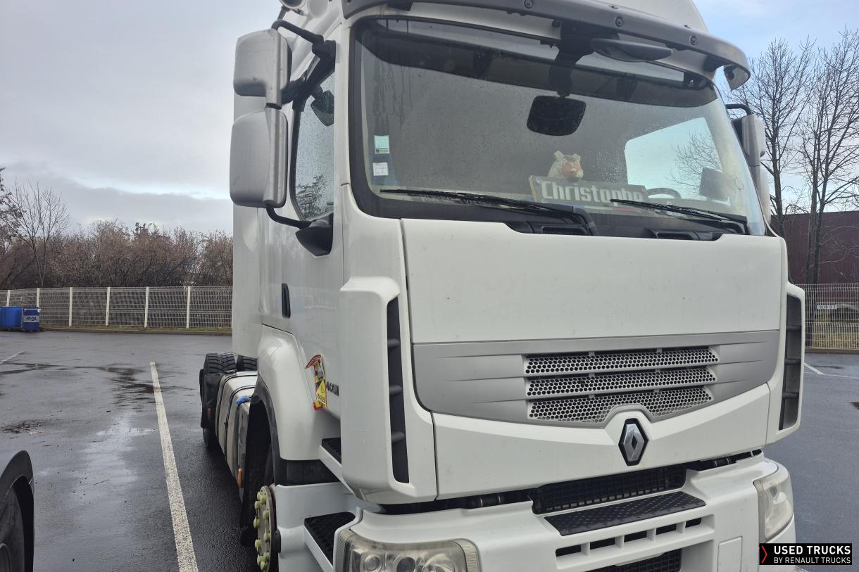 Renault Trucks Premium Route 460