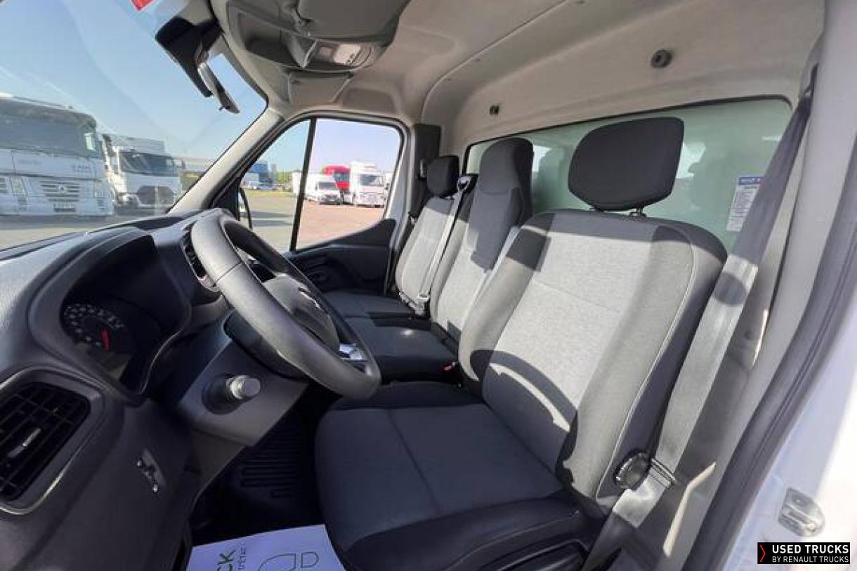 Renault Master 145