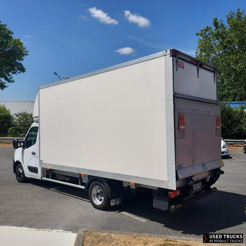 Renault Trucks Master 