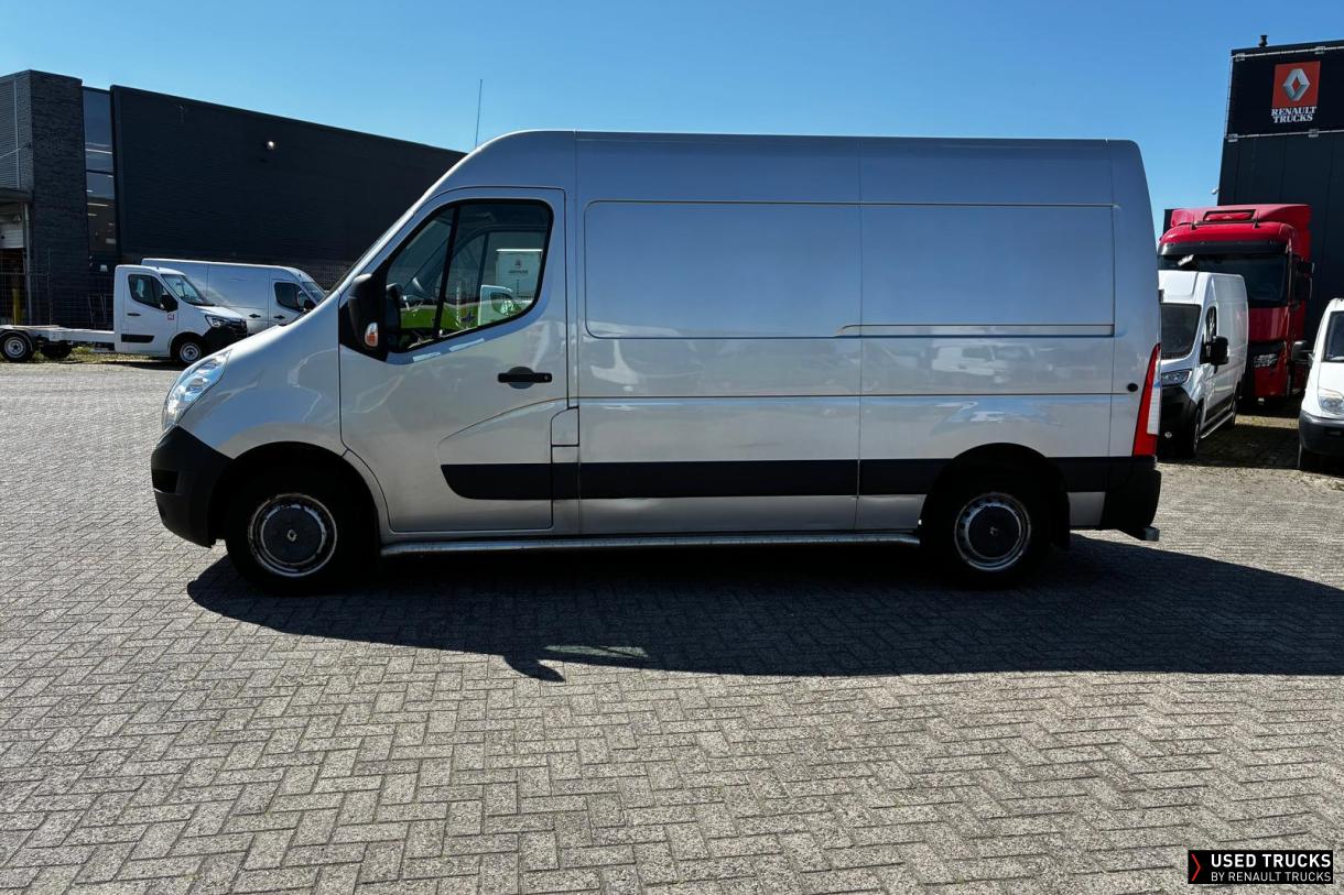 Renault Trucks Master 150