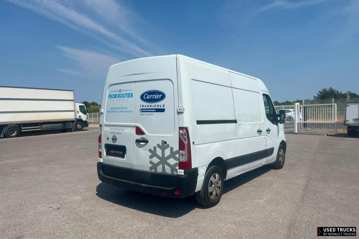 Nissan NV400 