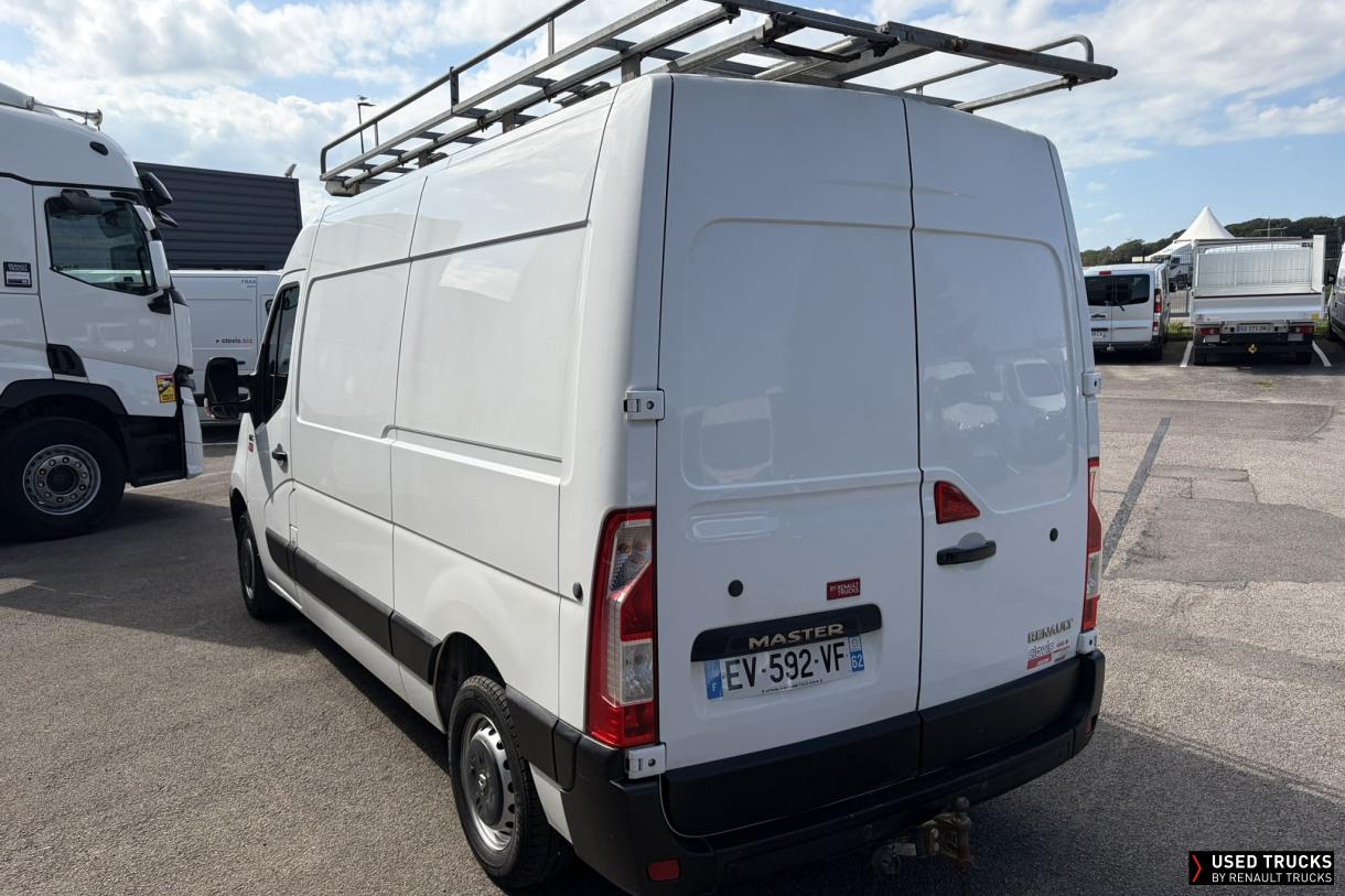 Renault Trucks Master 130