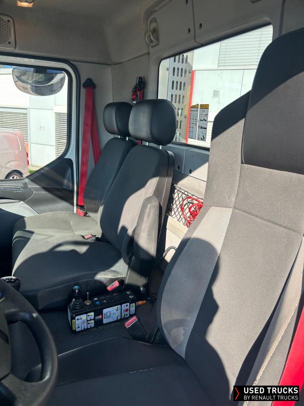 Renault Trucks D 280