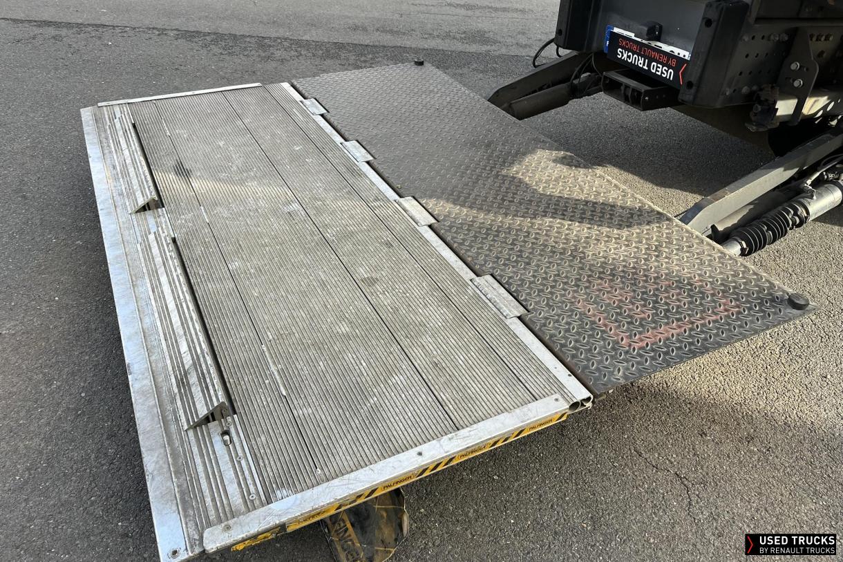 Renault Trucks D Wide 280