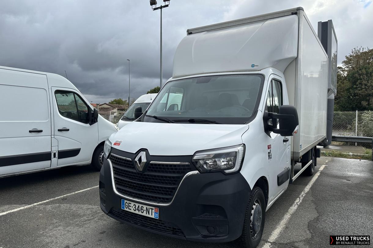 Renault Trucks Master 145