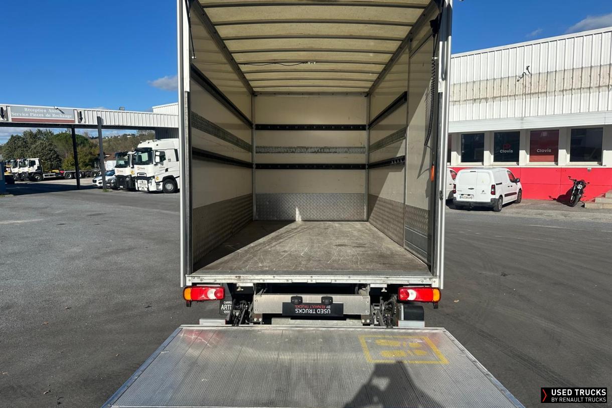 Renault Trucks Master 145