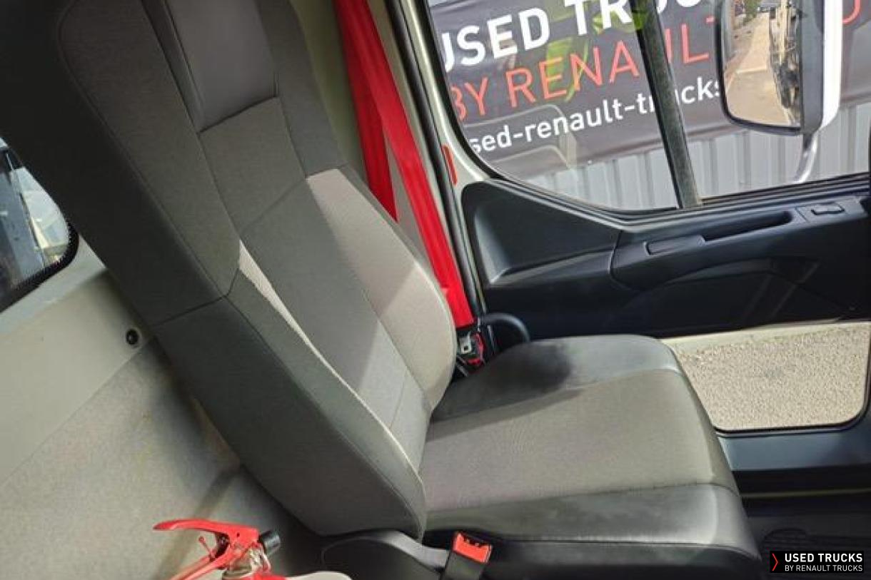 Renault Trucks D Cab 2.1 250