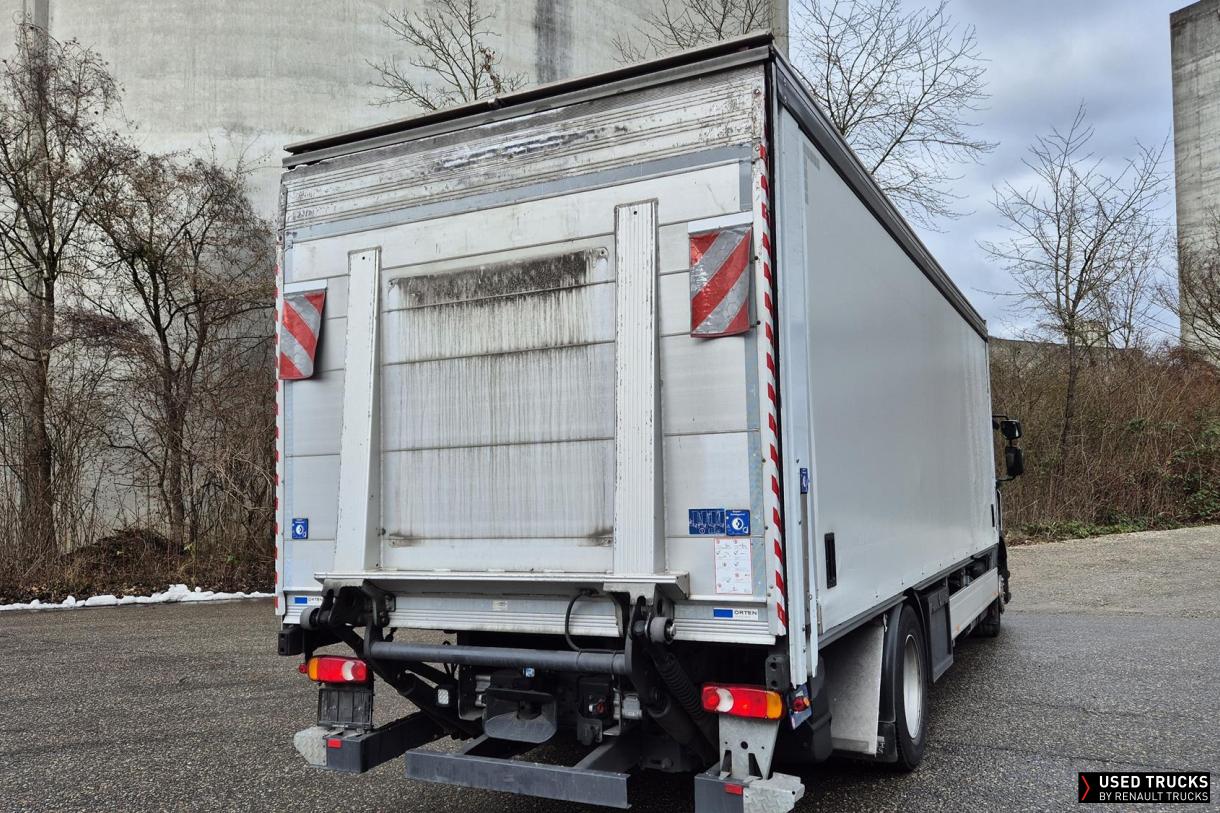 Renault Trucks D Wide 320