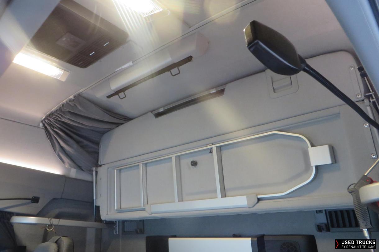 Renault Trucks T High 520