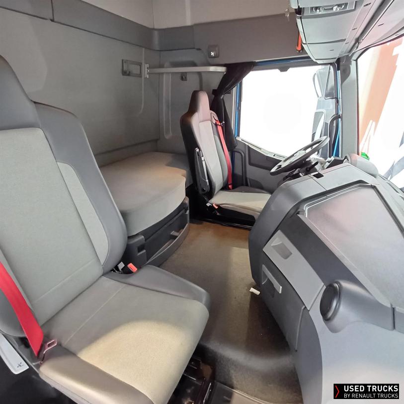 Renault Trucks T 440