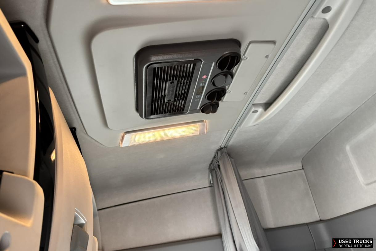 Renault Trucks T 440