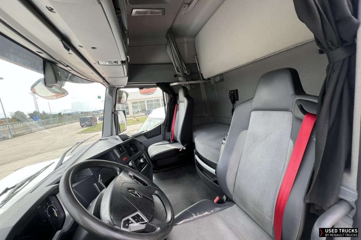 Renault Trucks T 520