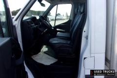 Renault Trucks Master
                                          