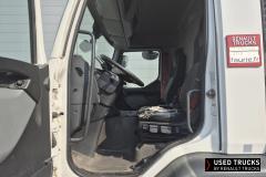 Renault Trucks D Wide
                                          320