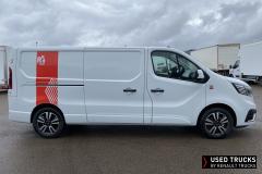 Renault Trucks Trafic
                                          