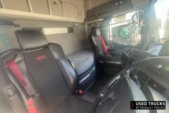 Renault Trucks T High
                                          520