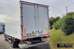 Renault Trucks D Wide
                                          320