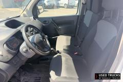 Renault Trucks Kangoo
                                          95