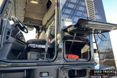 Renault Trucks T High
                                          520