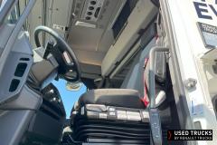 Renault Trucks T High
                                          520